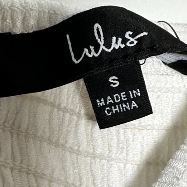 Lulus White Smocked Tiered‎ Maxi Dress Tie Back Lace Trim Small - Image 4