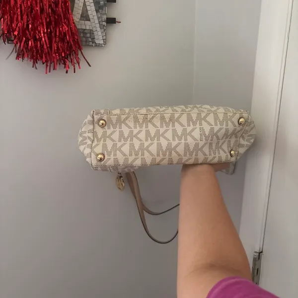 Michael Kors Bag - Image 4