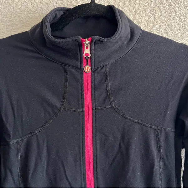Lululemon Women’s Rare‎ Vintage Define Jacket Luon Full Zip Up Black/Pink Size 6 - Image 9