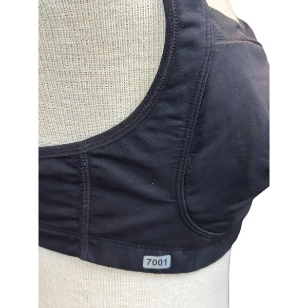 Lululemon Black Sports Bra Size 36DD Lightly Padded Adjustable Straps Hook Closu - Image 11