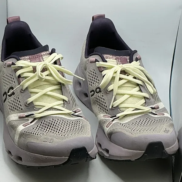 On Shoes Women 11 Seedling Lilac Purple Cloudsurfer Trail Run 3WE10102149 Flaw - Image 5