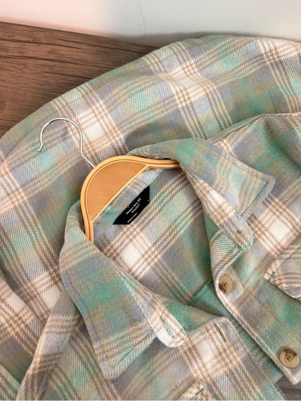 Ladies Plaid Flannel Button Up Shacket Womens Medium Long Sleeves Fall Colorful - Image 2