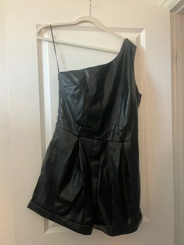Endless rose faux leather one shoulder romper - Image 3