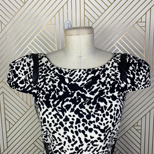 Tibi Animal Print Leather Panel Dress Black Cream Size‎ US 2 - Image 4