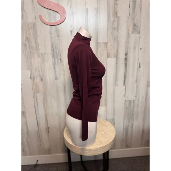 Long sleeve top size small Red - Image 7