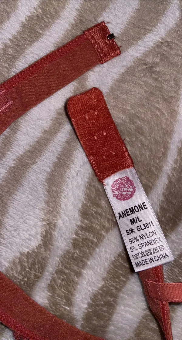 Lace Bralette Red Size M - Image 3