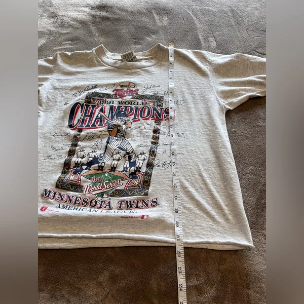 MN TWINS Baseball Campions 1991 Vintage Collectors T-Shirt Used Condition Sz L - Image 7