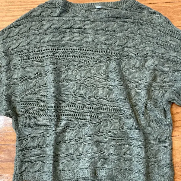 NEW Women Cable Knit Batwing Sweater - Image 13