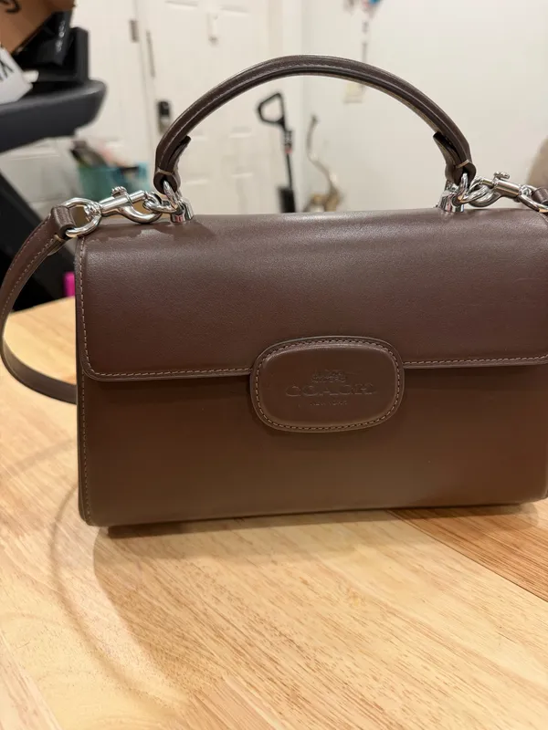 Coach Purses brown  - Image 4