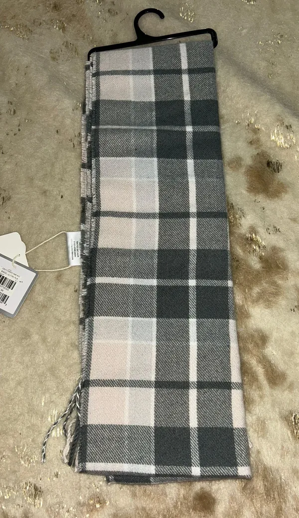 Boutique Scarf - Image 3