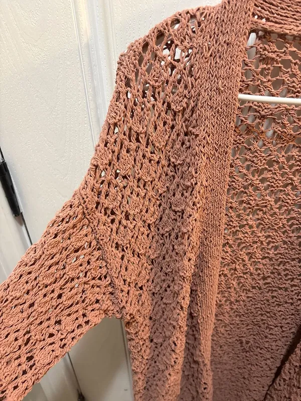 Moon & Madison Mauve Open Front Pointelle Knit Cardigan Sweater - Image 4