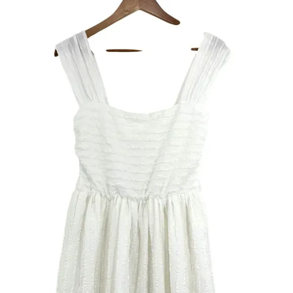 Max‎ Studio London White Midi Dress Women's L Textured Smocked Sundress Resort - Image 4
