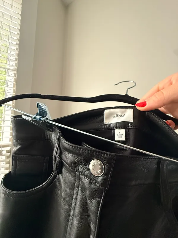 Aritzia Wilfred Leather Skirt - Image 3