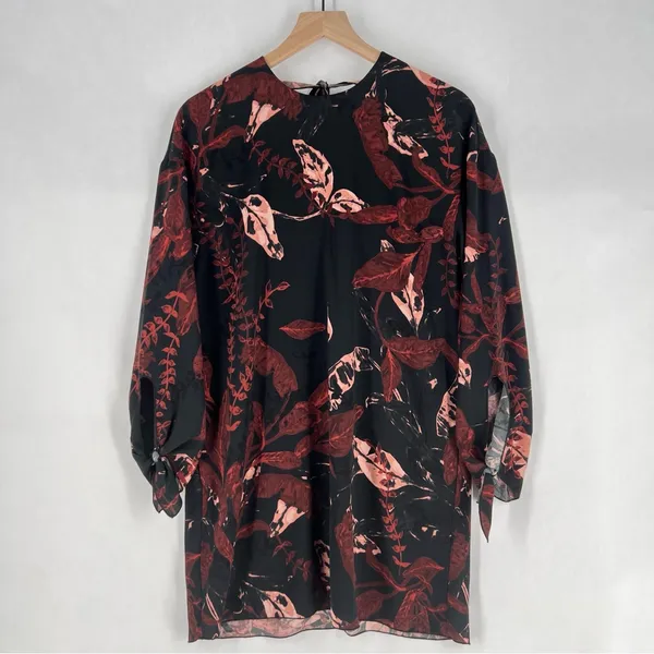 Aritzia Wilfred Charpont Dress‎ Open Back Dark Floral Black Burgundy Tie Sleeve - Image 2