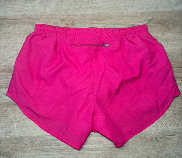 Nike Women's Dri-Fit Tempo Fuchsia Lightweight Running Shorts - Size Small - Image 4