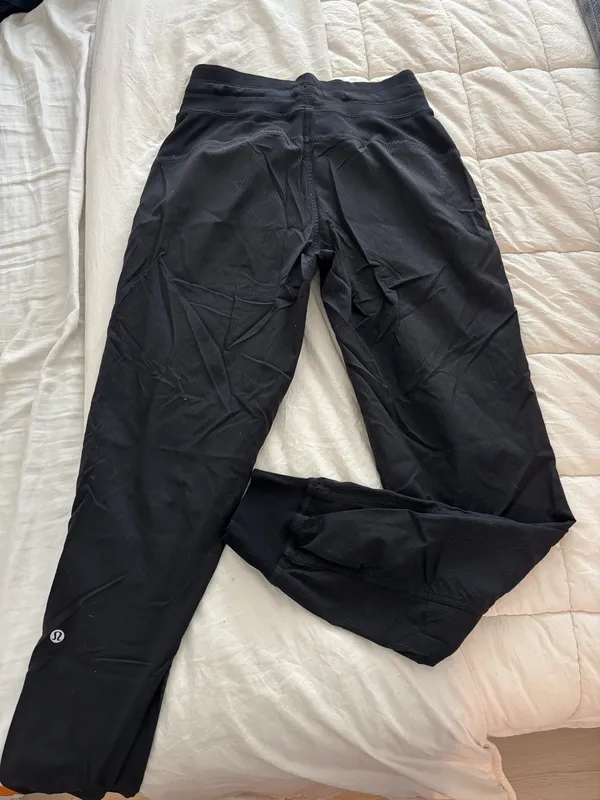 Lululemon Joggers Studio Dance Full-Length - Image 2