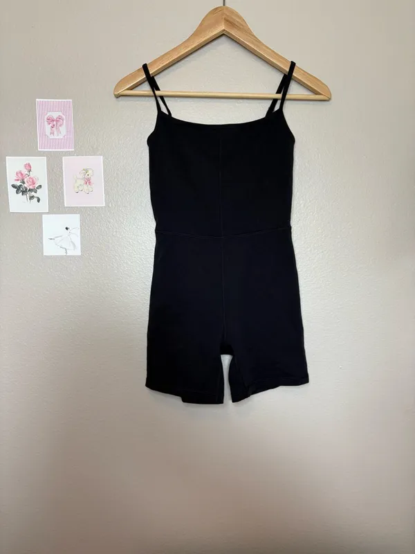 Wilfred aritzia romper black size small women’s - Image 2