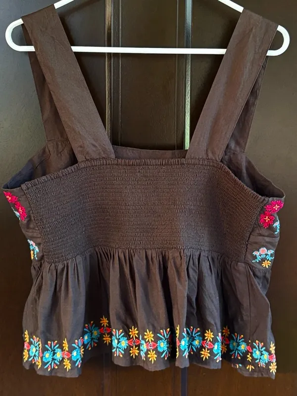 EUC NATURAL LIFE Embroidered Crop Top Size XL - Image 8