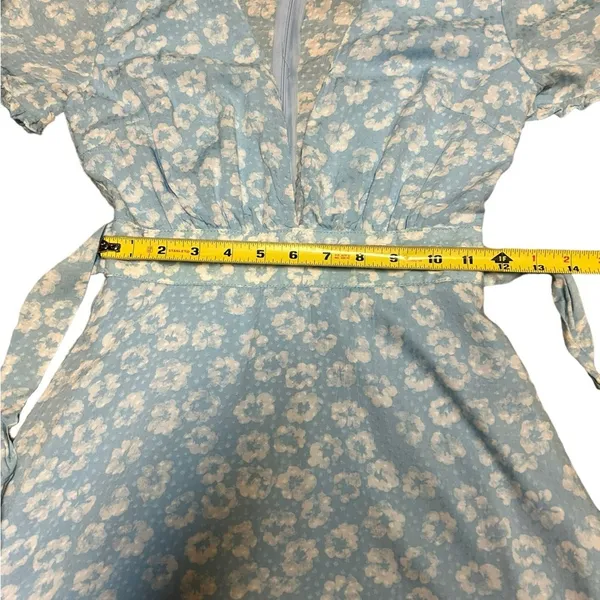 Lulu’s Garden Explorer Light Blue Floral Print Mini Dress XS - Image 6