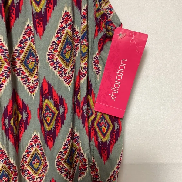 New! Xhilaration womens multicolor top - Image 4