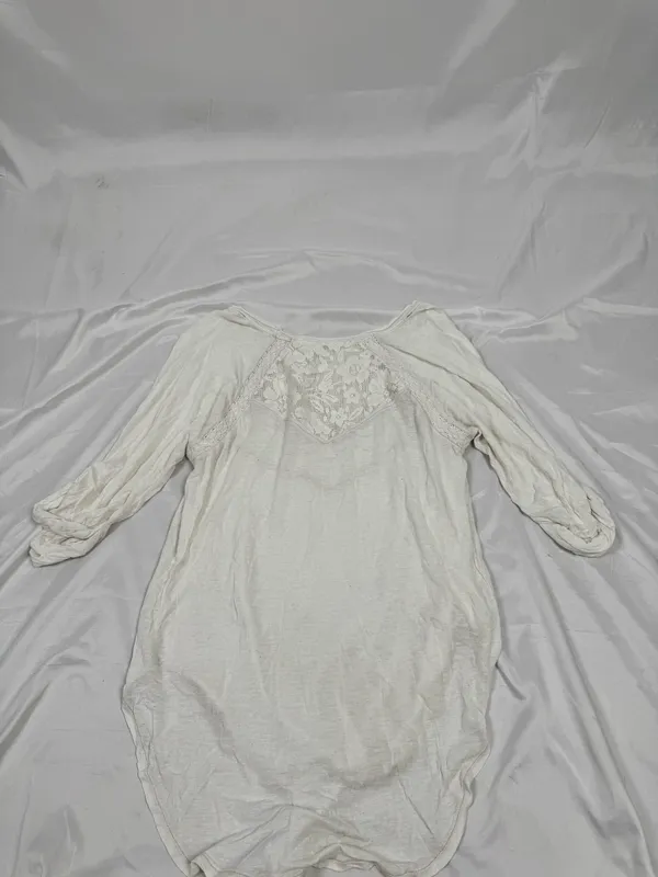 Free People White Embroidered Boho Top Women’s Small Lace Yoke 3/4 Sleeve Hi Low - Image 6