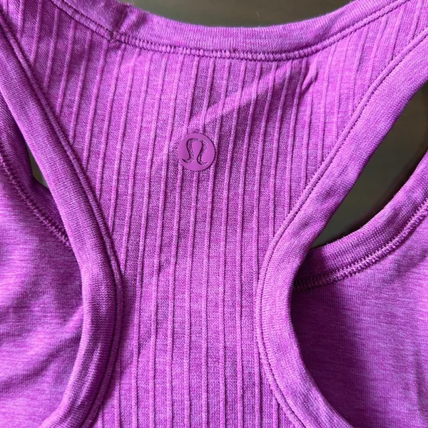 Lululemon PURPLE HIGH NECK EBB TO STREET TANK TOO CROPPED SIZE 4 - Image 4
