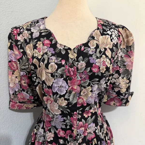 Miss Dorby Vintage 90s Floral Midi Dress L Black Purple Button‎ Front USA Made - Image 11