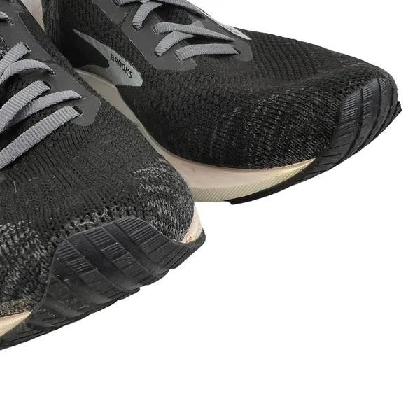Brooks Women's Levitate 4.0 Sneakers Black Size 9.5 Running Jogging Walking Shoe - Image 9