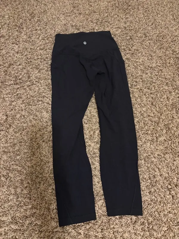 Lululemon Align High Rise Crop with Pockets 23" Leggings Size 4 Black W6BKKS - Image 2