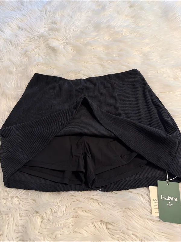 Halara Black Ribbed Mini Skorts size L brand new length 16” waist 32” - Image 3