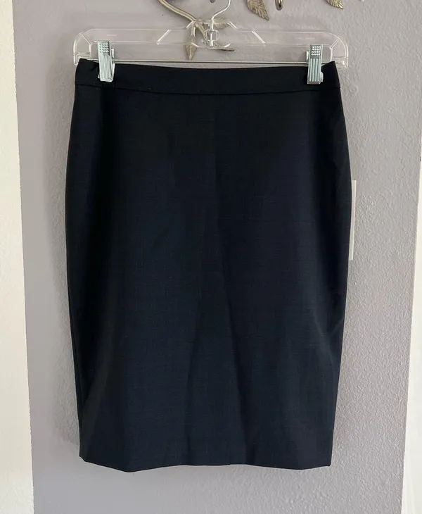 Ann Taylor The Tropical Wool Black Pencil Skirt - Image 2