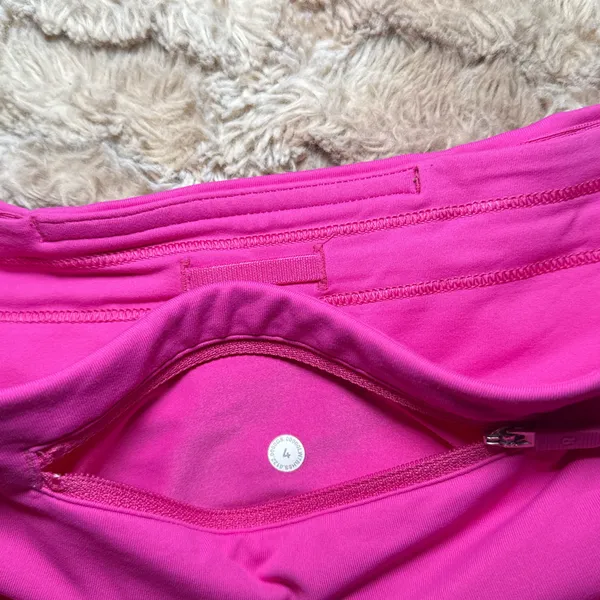 Lululemon Speed Up Shorts 2.5" High-Rise Sonic Pink - Image 3