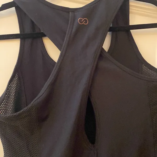 Calia by Carrie Underwood Cross Back Keyhole Tank Black Size small - Image 3