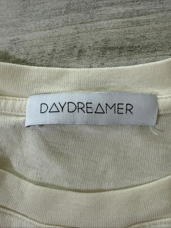 Daydreamer Nashville Tee Size Small - Image 5