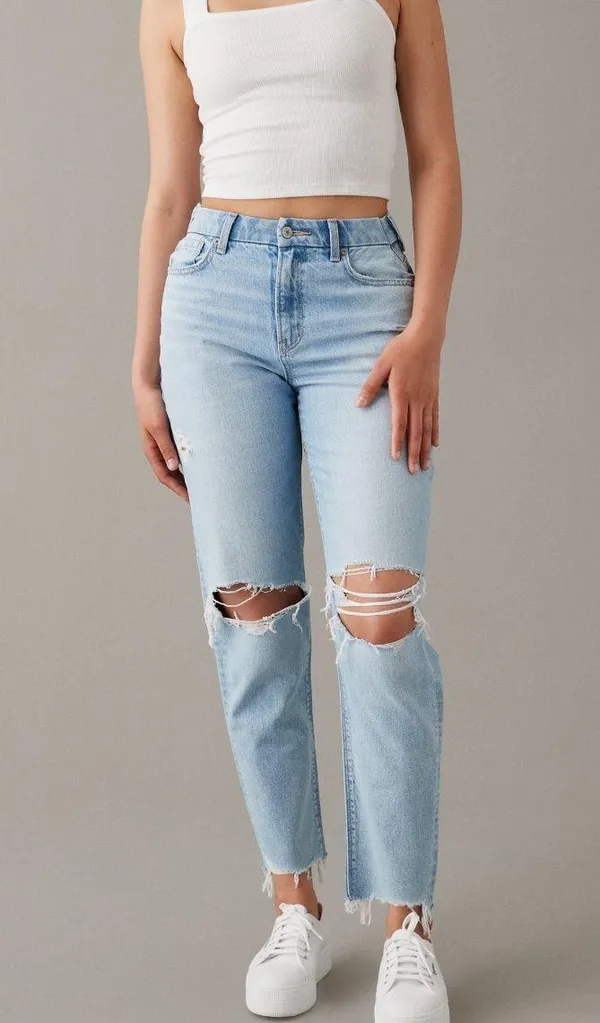 American Eagle Curvy Mom Jeans - Image 3