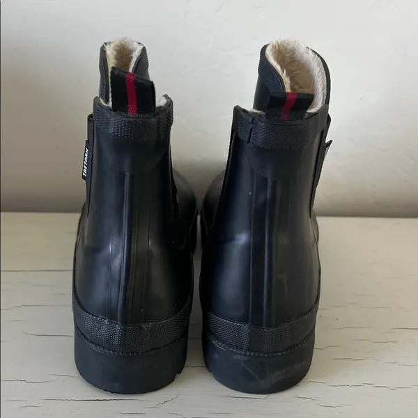 Tretorn Lina Chelsea Rain Boots Waterproof Faux Fur Lined Black Women’s 10 - Image 6