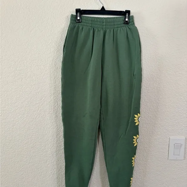 Victoria's Secret PINK Green Sunflower Smiley‎ Face Fleece Joggers Sweatpants - Image 2