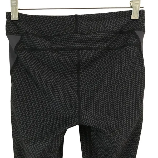 Under Armour Heat Gear mesh compression cropped leggings S‎ - Image 4