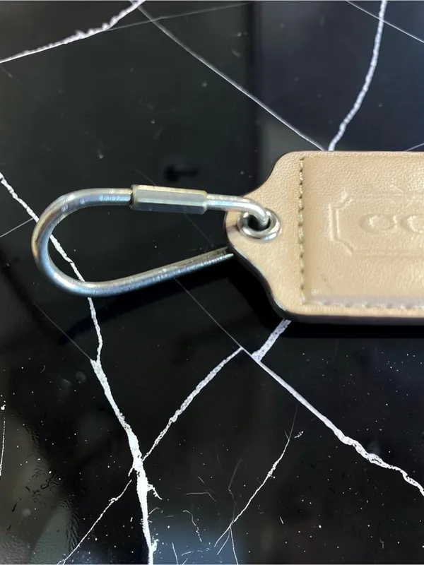 Coach Leather Key Tag in Beige and Silver Hardware - Image 6