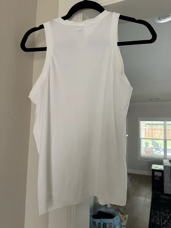 Women’s Gymshark Tank Top - Image 3