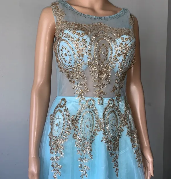 Elegant Long Evening Dress With Sequins Blue Tulle Dress Size 4 - Image 4