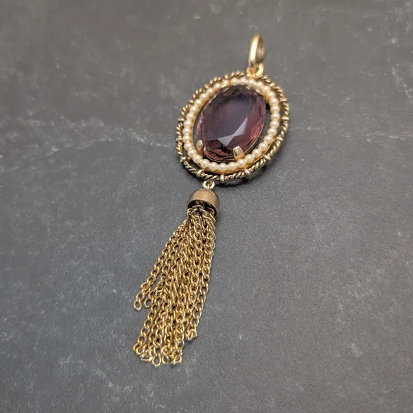 Vintage Avon Royal Elegance Pendant Purple Stone, Gold Tone, Faux Pearl 1970s - Image 3