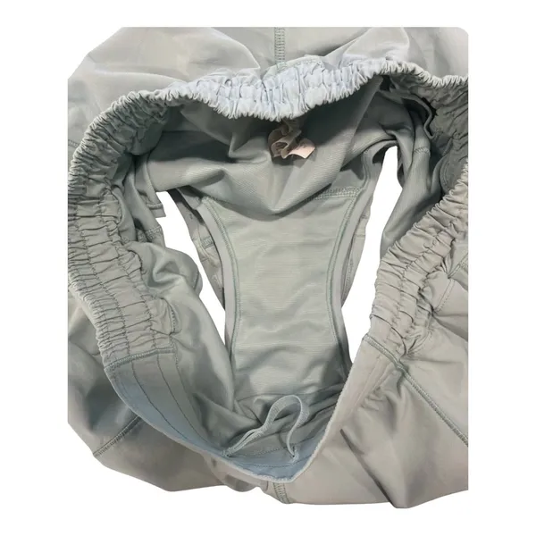 Lululemon Hotty Hot Shorts Low-Rise Sage Green Size 8 - Image 3