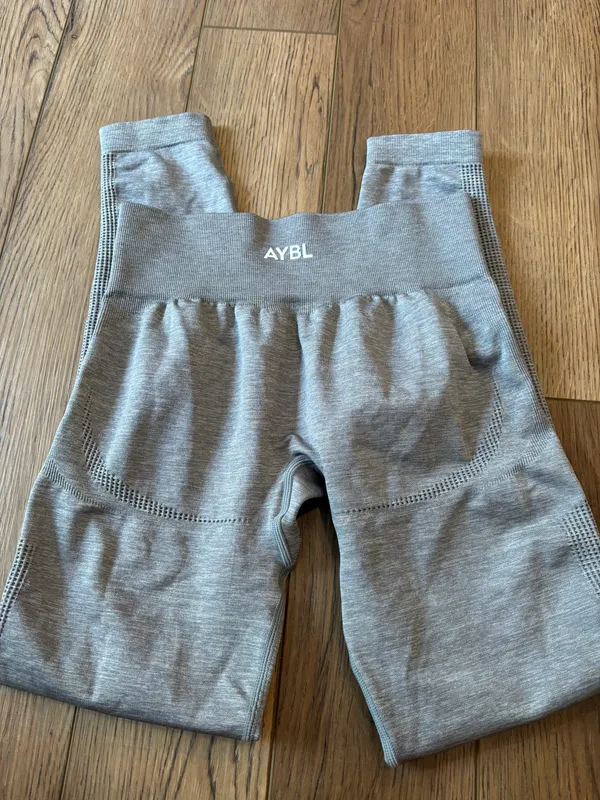 AYBL Seamless Leggings - Image 5