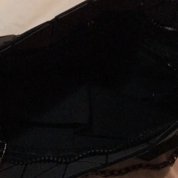Handbag 👜 - Image 3