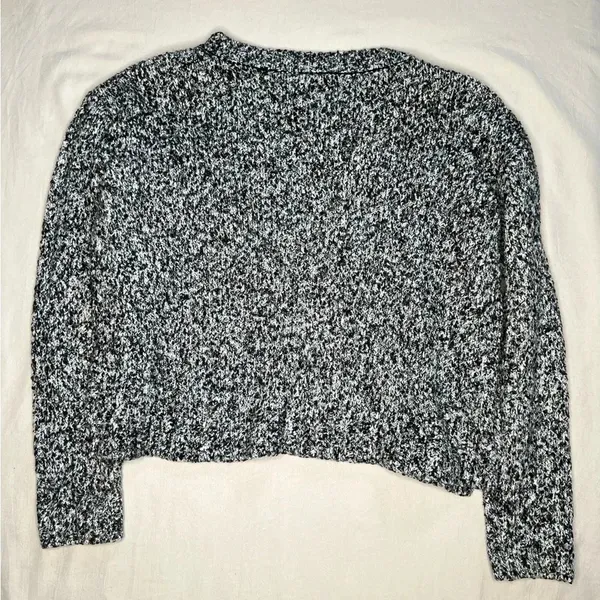 H&M Divided Black Marled Knit Pullover Crop Sweater Size M Long Sleeve - Image 6