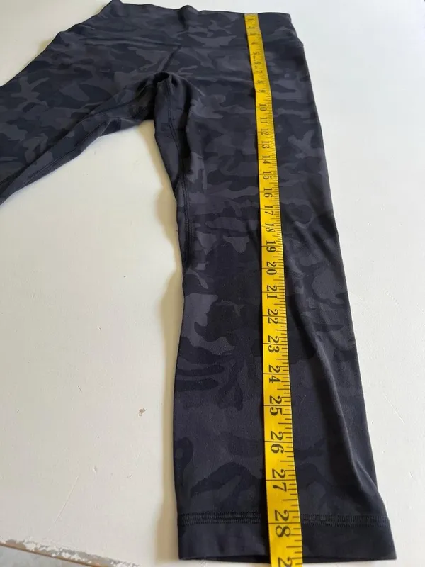 Lululemon Wunder Under High-Rise size 6 - Image 6
