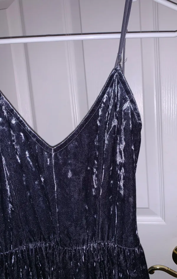 PacSun Velvet Romper - Image 3