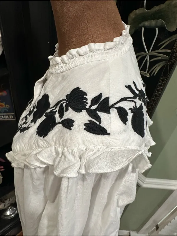 Free People Rose Vines Embroidered Blouse – Ivory Combo – Size Large - Image 7