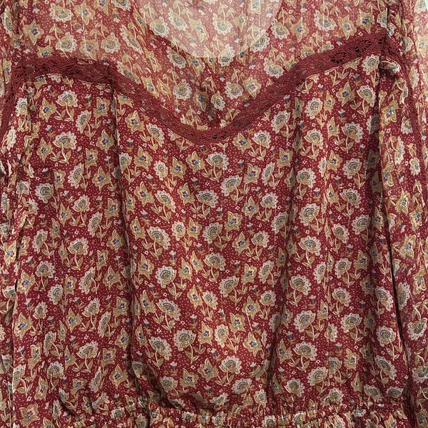 NWOT..American Eagle Women's Boho Peasant Bell Sleeve Burgundy Floral Blouse - Image 8